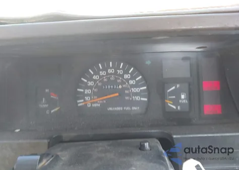 1985 Toyota Pickup 1/2 Ton Rn50 from USA, damaged, VIN JT4RN50R5F0073989